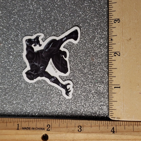 MARVEL Waterproof Sticker - Picture 2 of 7